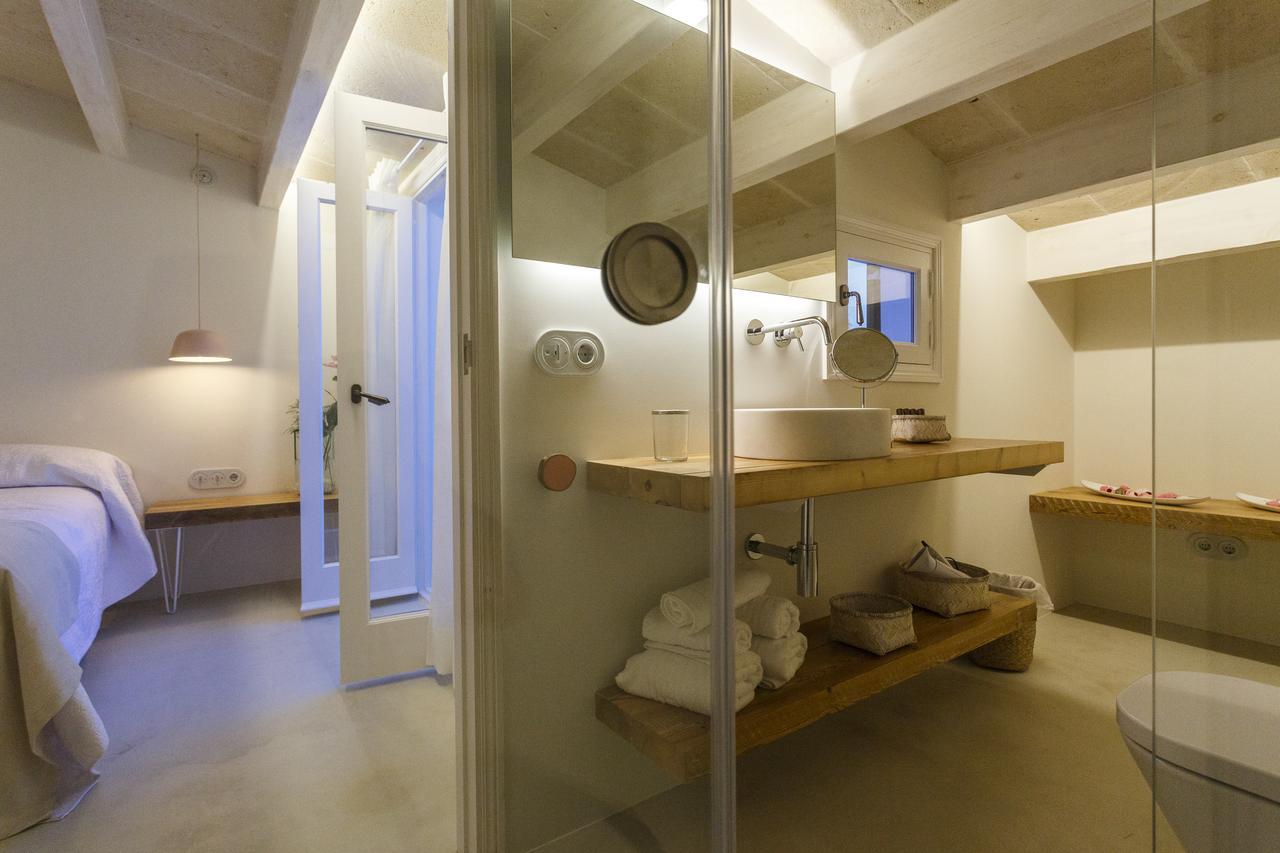 Hotel S'Estil-Let Es Migjorn Gran Bagian luar foto