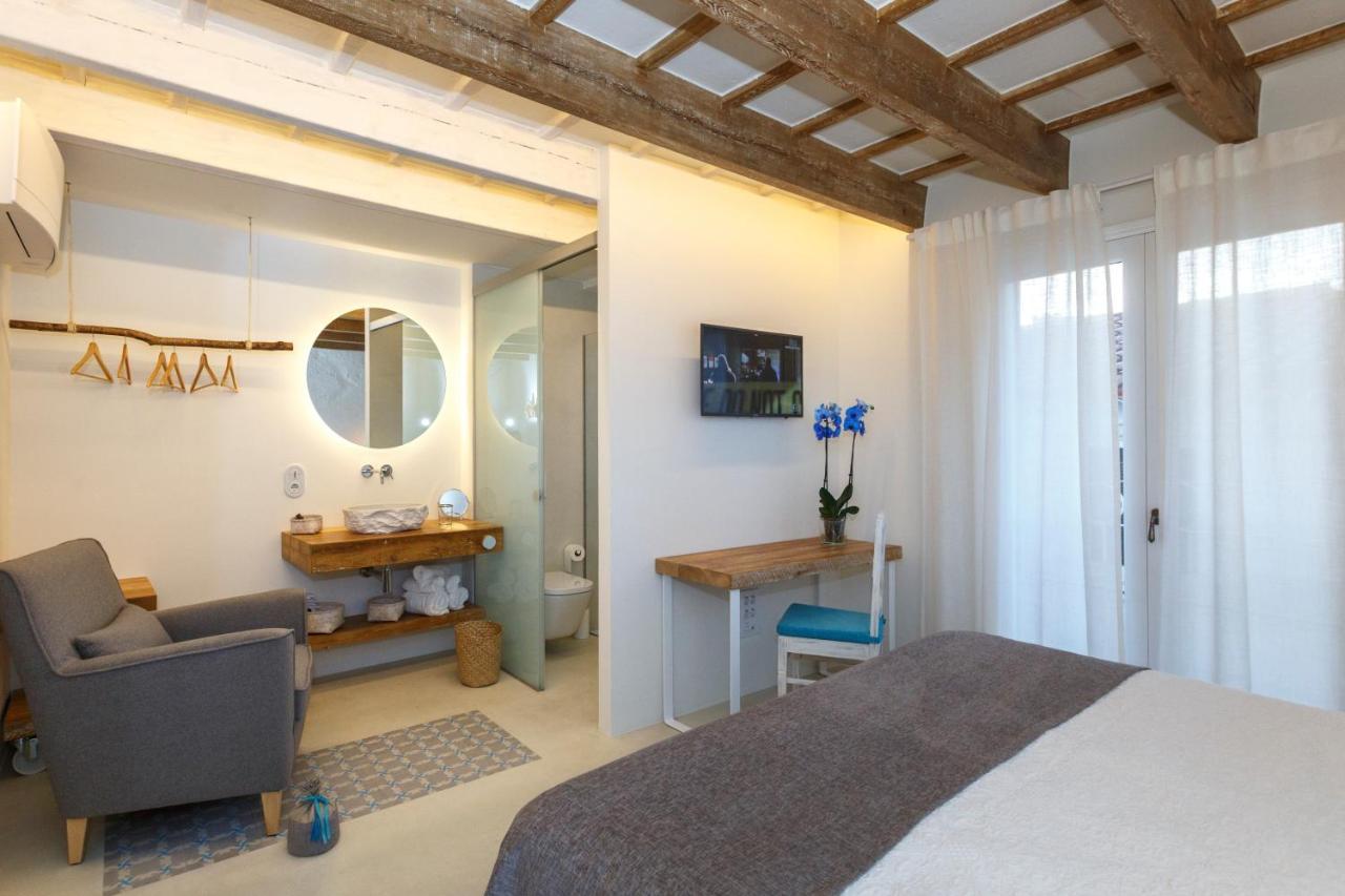 Hotel S'Estil-Let Es Migjorn Gran Bagian luar foto